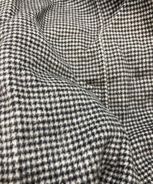 icB（アイシービー）icB (アイシービー) カシミヤ混ノーカラーコート ホワイト×ブラック サイズ:7の古着・服飾アイテム