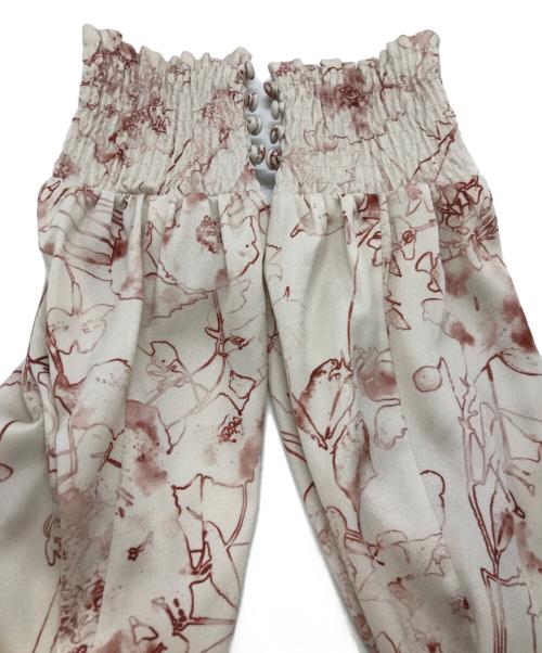 FRAY ID（フレイ アイディー）FRAY ID (フレイ アイディー) ウエストシャーリングフラワープリントワンピ/フレイ アイディー/FWFO235019 ホワイト×ピンク サイズ:00の古着・服飾アイテム