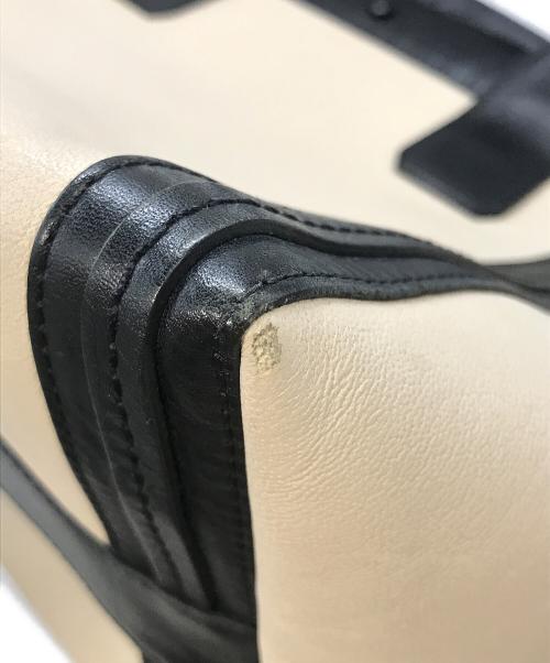 Chloe（クロエ）Chloe (クロエ) アリソントートバッグ/クロエ/01-15-50-65 ベージュ×ブラックの古着・服飾アイテム