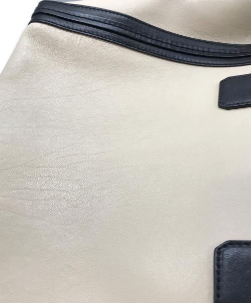 Chloe（クロエ）Chloe (クロエ) アリソントートバッグ/クロエ/01-15-50-65 ベージュ×ブラックの古着・服飾アイテム