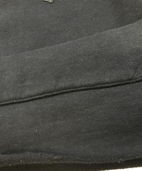 CHROME HEARTS（クロムハーツ）CHROME HEARTS (クロムハーツ) セメタリークロスレザースリーブショートスウェット/クロムハーツ /2212-304-6704/国内代理店表記 有 ブラック サイズ:Sの古着・服飾アイテム