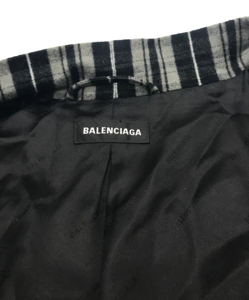 BALENCIAGA（バレンシアガ）BALENCIAGA (バレンシアガ) ガウンジャケット/バレンシアガ/594899 TGM21 グレー×ブラック サイズ:46の古着・服飾アイテム