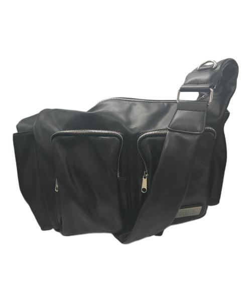 X-GIRL（エックスガール）X-GIRL (エックスガール) FAUX LEATHER MESSENGER BAG ブラックの古着・服飾アイテム