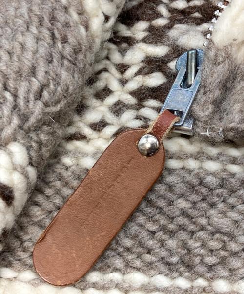 CANADIAN SWEATER（カナディアンセーター）CANADIAN SWEATER (カナディアンセーター) カウチンニットベスト/カナディアンセーター ベージュ×ホワイト サイズ:表記なしの古着・服飾アイテム