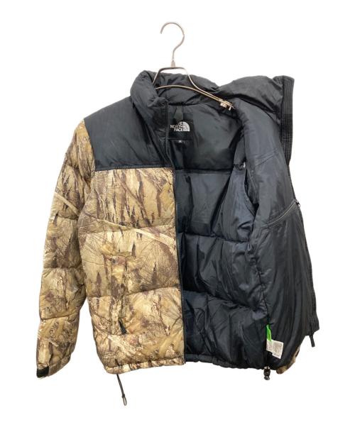 THE NORTH FACE（ザ ノース フェイス）THE NORTH FACE (ザ ノース フェイス) ヌプシダウンジャケット　ND42230R　ザ ノース フェイス　 ベージュ サイズ:Ｍの古着・服飾アイテム