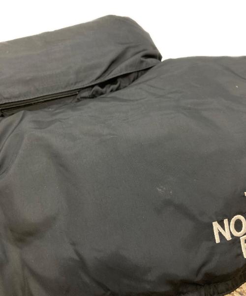 THE NORTH FACE（ザ ノース フェイス）THE NORTH FACE (ザ ノース フェイス) ヌプシダウンジャケット　ND42230R　ザ ノース フェイス　 ベージュ サイズ:Ｍの古着・服飾アイテム