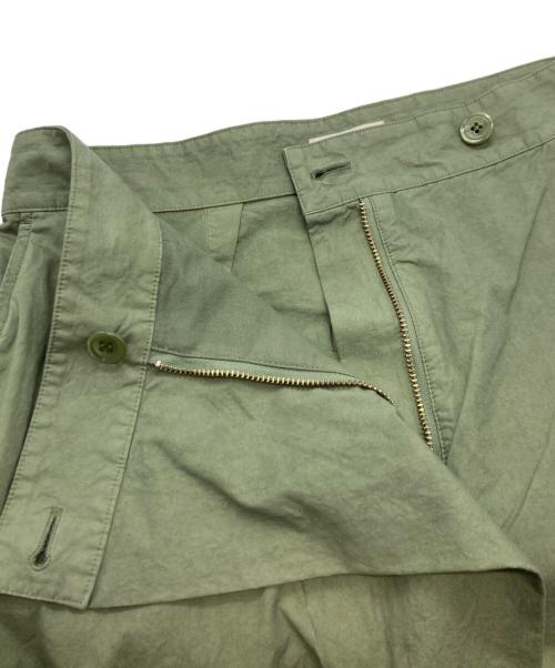 IENA（イエナ）IENA (イエナ) コットンライトツイルタックパンツ/イエナ/24030900403010 グリーン サイズ:36の古着・服飾アイテム