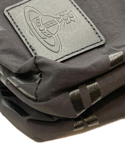 Vivienne Westwood（ヴィヴィアンウエストウッド）Vivienne Westwood (ヴィヴィアンウエストウッド) BARBED WIRE ショルダーバッグ/ヴィヴィアンウエストウッド ブラックの古着・服飾アイテム