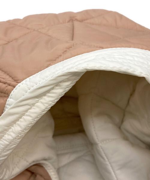 N°21（ヌメロヴェントゥーノ）N°21 (ヌメロヴェントゥーロ) キルティングリバーシブルジャケット/ヌメロヴェントゥーロ/221-0061-5004 ホワイト×ベージュ サイズ:Sの古着・服飾アイテム