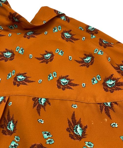 MAISON SPECIAL（メゾンスペシャル）MAISON SPECIAL (メゾンスペシャル) ハンドドローイングフラワープリントシャツ/メゾンスペシャル/11211311244 オレンジ サイズ:02の古着・服飾アイテム