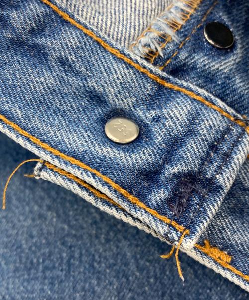 LEVI'S（リーバイス）LEVI'S (リーバイス) ヴィンテージデニムパンツ/リーバイス/501-5900/アメリカ製 ボタン裏552  ブルー サイズ:32の古着・服飾アイテム