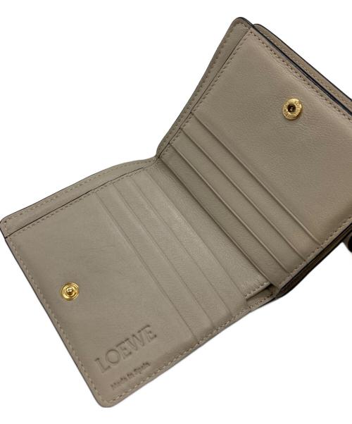 LOEWE（ロエベ）LOEWE (ロエベ) ブランド コンパクト ジップ ウォレット (クラシックカーフ)/ロエベ/062048 レッドの古着・服飾アイテム