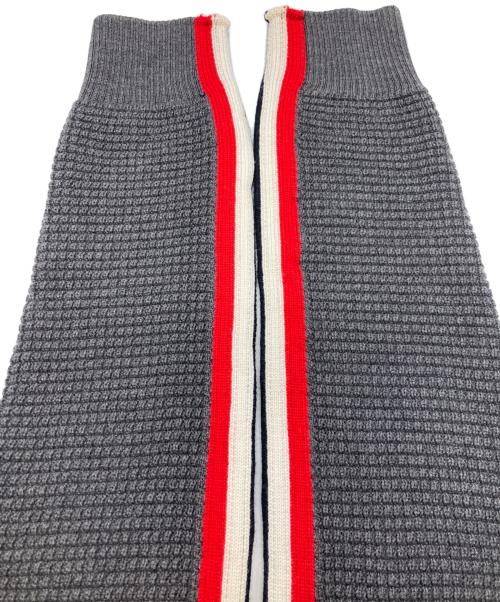 MONCLER（モンクレール）MONCLER (モンクレール) GIROCOLLO TRICOTニット/モンクレール/F20919C73300 A9364 グレー サイズ:Sの古着・服飾アイテム