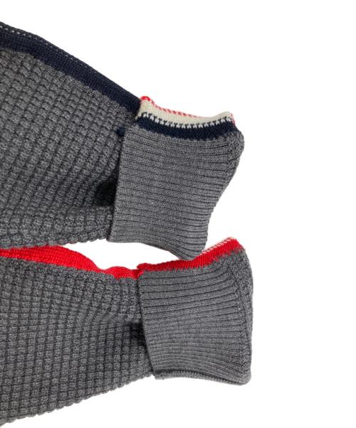 MONCLER（モンクレール）MONCLER (モンクレール) GIROCOLLO TRICOTニット/モンクレール/F20919C73300 A9364 グレー サイズ:Sの古着・服飾アイテム