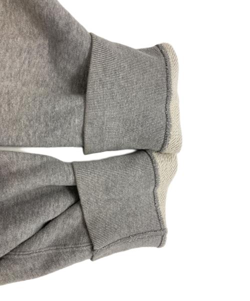 kolor/BEACON（カラービーコン）kolor/BEACON (カラービーコン) SWITCHING HOOD SWEAT PARKA/カラービーコン/20SBM-T06233 グレー×カーキ サイズ:3の古着・服飾アイテム