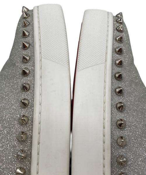 Christian Louboutin（クリスチャン・ルブタン）Christian Louboutin (クリスチャン・ルブタン) スリッポン/クリスチャン・ルブタン シルバー サイズ:43 1/2の古着・服飾アイテム