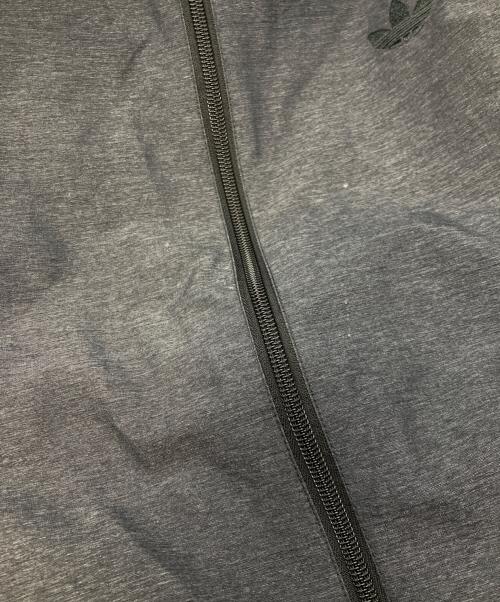 adidas（アディダス）adidas (アディダス) ファイヤーバード トラックジャケット グレー サイズ:Ｍの古着・服飾アイテム