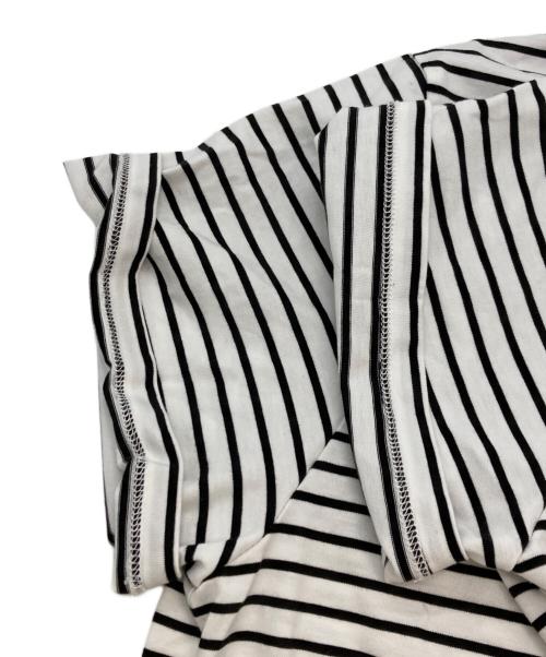 A.P.C.（アーペーセー）A.P.C. (アーペーセー) 別注 T-SHIRT DESIREE/アーペーセー/23243-1-99792 ホワイト×ブラック サイズ:Sの古着・服飾アイテム