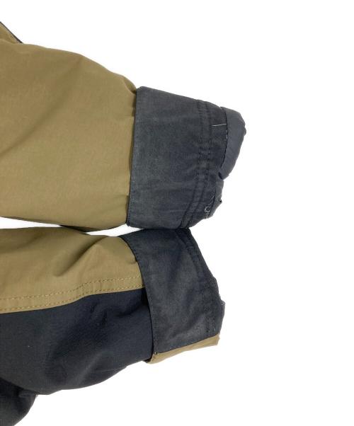 THE NORTH FACE（ザ ノース フェイス）THE NORTH FACE (ザ ノース フェイス) MOUNTAIN DOWN COAT/ザ ノース フェイス/ND91835 カーキ×ブラック サイズ:XSの古着・服飾アイテム
