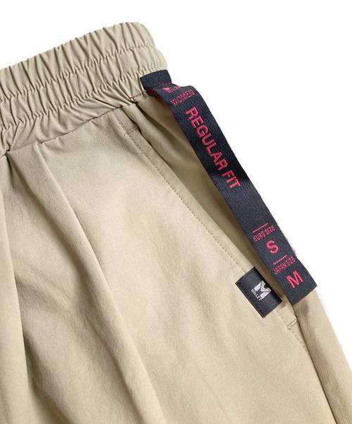 MILLET（ミレー）MILLET (ミレー) マウンテン ストレッチ イージー パンツ ベージュ サイズ:Mの古着・服飾アイテム