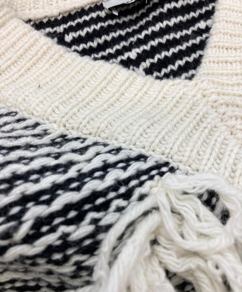 ZARA（ザラ）ZARA (ザラ) MAISON SPECIAL (メゾンスペシャル) フリンジ ジャカードセーター/ザラ/メゾンスペシャル ホワイト×ブラック サイズ:SMの古着・服飾アイテム