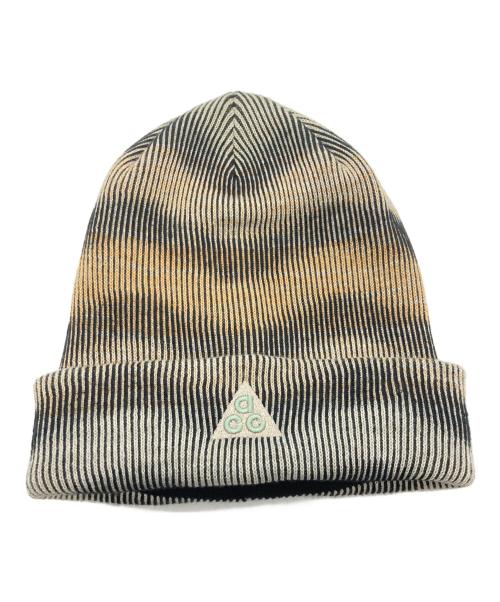 NIKE ACG（ナイキエーシージー）NIKE ACG (ナイキエーシージー) SC WL P PEAK BEANIE ホワイトの古着・服飾アイテム