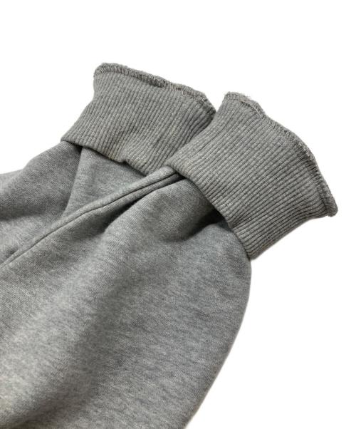 A.P.C.（アーペーセー）A.P.C. (アーペーセー) Wolf Crew Sweat グレー サイズ:Sの古着・服飾アイテム