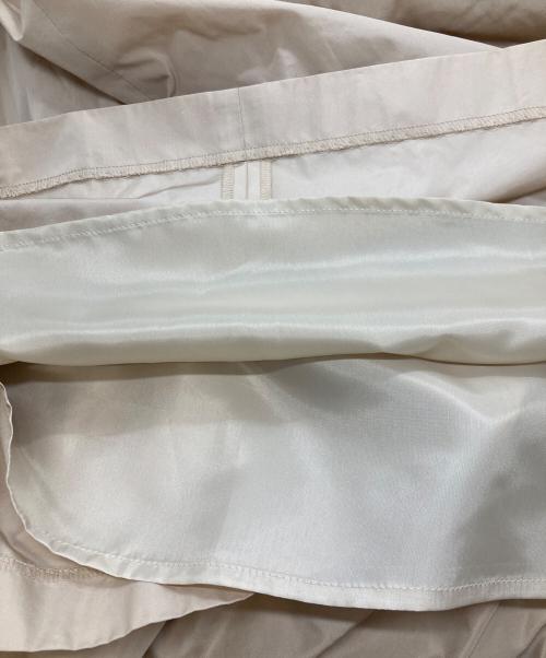 BEAUTY&YOUTH（ビューティーアンドユース）BEAUTY&YOUTH (ビューティーアンドユース) タックフレアノースリーブドレス/ビューティーアンドユース/1626-242-3165 ベージュ サイズ:Ｍの古着・服飾アイテム