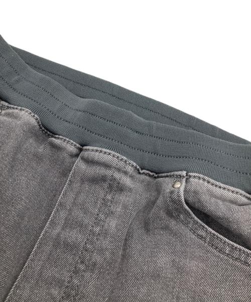 K.T KIYOKO TAKASE（ケーティー キヨコタカセ）K.T KIYOKO TAKASE (ケーティー キヨコタカセ) コットンストレッチデニム ウエストリブパンツ グレー サイズ:7の古着・服飾アイテム