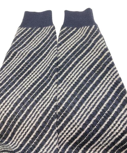 ARMANI COLLEZIONI（アルマーニ コレツィオーニ）ARMANI COLLEZIONI (アルマーニ コレツィオーニ) ニット/アルマーニ コレツィオーニ/G5 1099-52 ネイビー サイズ:50の古着・服飾アイテム