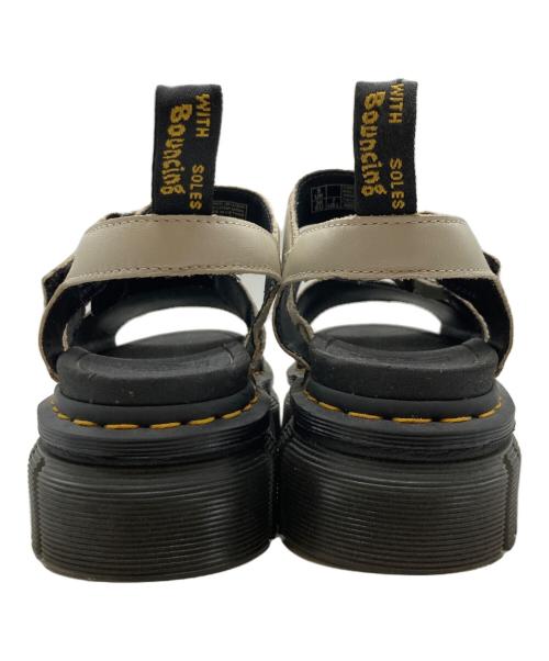 Dr.Martens（ドクターマーチン）Dr.Martens (ドクターマーチン) Ricki 3-strap sandal/ドクターマーチン アイボリー サイズ:UK5の古着・服飾アイテム
