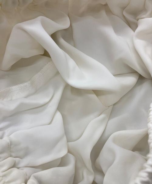 OBLI（オブリ）OBLI (オブリ) フラワーデザインスカート/オブリ ホワイト サイズ:1の古着・服飾アイテム