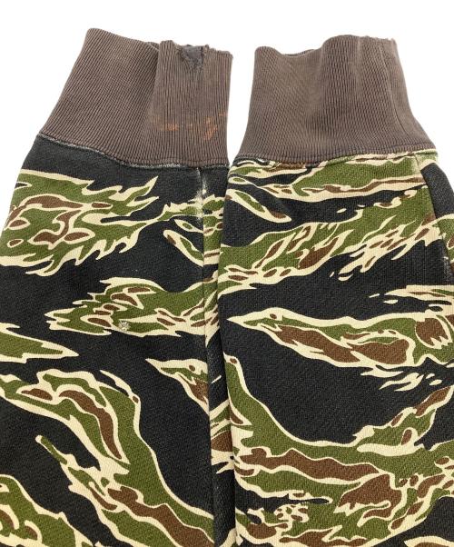 NITRAID（ナイトレイド）NITRAID (ナイトレイド) タイガーカモジップパーカー オリーブ サイズ:Lの古着・服飾アイテム