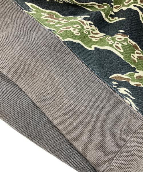 NITRAID（ナイトレイド）NITRAID (ナイトレイド) タイガーカモジップパーカー オリーブ サイズ:Lの古着・服飾アイテム