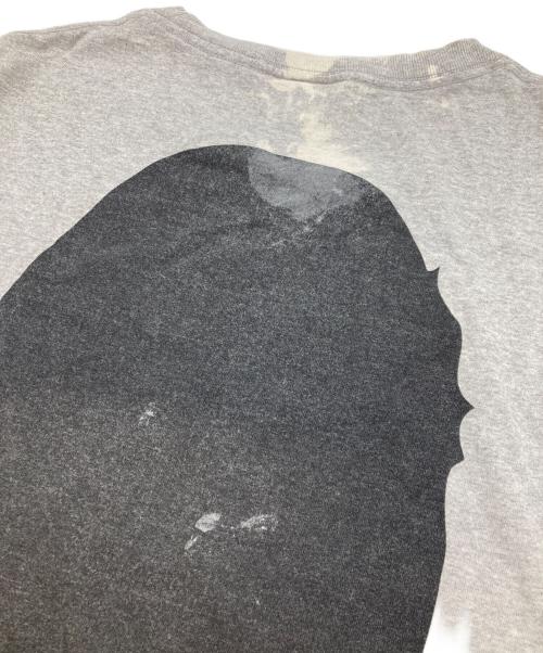 A BATHING APE（アベイシングエイプ）A BATHING APE (ア ベイシング エイプ) プリントTシャツ グレー サイズ:Lの古着・服飾アイテム