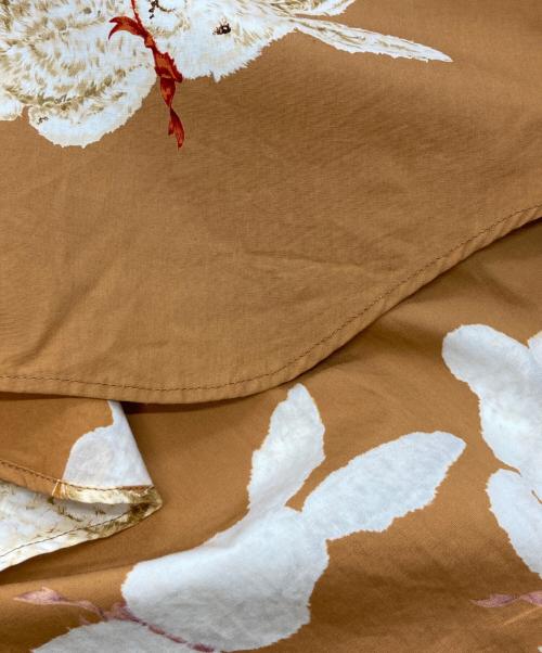 PINK HOUSE（ピンクハウス）PINK HOUSE (ピンクハウス) ウサギ総柄フード付きシャツ/ピンクハウス/P013BFB02 B ブラウン サイズ:Ｍの古着・服飾アイテム