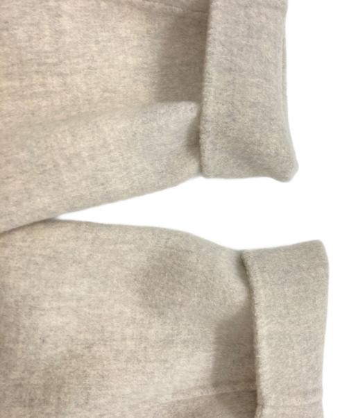 YONFA（ヨンファ）YONFA (ヨンファ) ウールカシミヤ Vネックリバーコート/ヨンファ グレー サイズ:FREEの古着・服飾アイテム