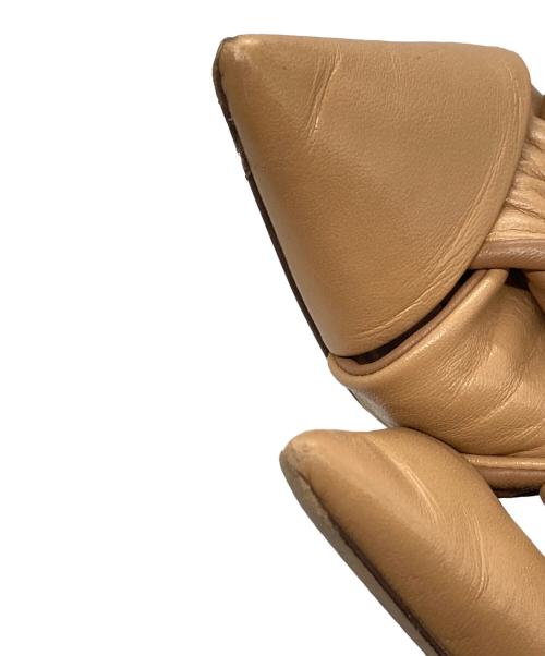 Nicholas Kirkwood（ニコラスカークウッド）Nicholas Kirkwood (ニコラスカークウッド) リボンミュール/ニコラスカークウッド ベージュ サイズ:36の古着・服飾アイテム