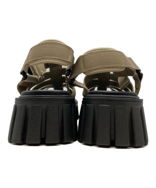 Adam et Rope（アダム エ ロペ）Adam et Rope (アダム エ ロペ) トラックソールグルカサンダル/アダム エ ロペ ベージュ×ブラック サイズ:39の古着・服飾アイテム