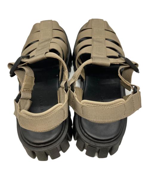 Adam et Rope（アダム エ ロペ）Adam et Rope (アダム エ ロペ) トラックソールグルカサンダル/アダム エ ロペ ベージュ×ブラック サイズ:39の古着・服飾アイテム