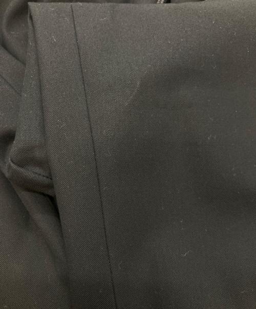 MARKAWARE（マーカウェア）MARKAWARE (マーカウェア) STUDIOUS (ステュディオス) TRIPLE PLEATED WIDE TROUSERS/マーカウェア/ステュディオス/A25E34PT01C/25SS 別注 ブラック サイズ:1の古着・服飾アイテム