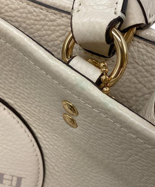 COACH（コーチ）COACH (コーチ) デンプシー キャリーオール ウィズ パッチ/コーチ/C2004 ホワイトの古着・服飾アイテム