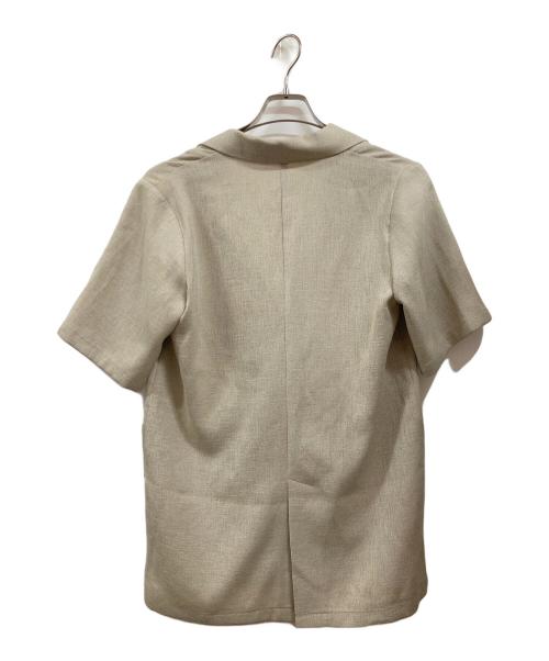 INEDCLARO（イネドクラロ）INEDCLARO (イネドクラロ) 半袖ジャケット ベージュ サイズ:FREEの古着・服飾アイテム