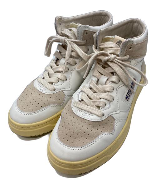 AUTRY（オートリ―）AUTRY (オートリ―) MID WOM SUEDE/LEAT WHT/SAND/オートリ― アイボリー サイズ:24.5cmの古着・服飾アイテム