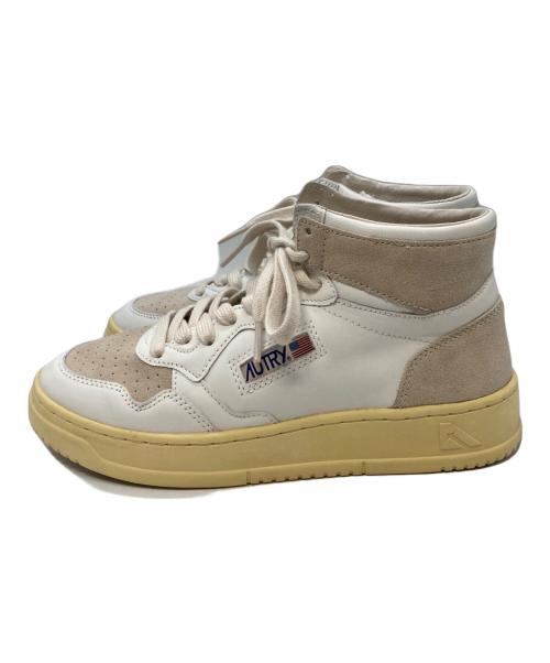 AUTRY（オートリ―）AUTRY (オートリ―) MID WOM SUEDE/LEAT WHT/SAND/オートリ― アイボリー サイズ:24.5cmの古着・服飾アイテム