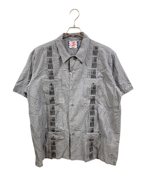 son of the cheese（（サノバチーズ））son of the cheese (（サノバチーズ）) KANJI CUBA SHIRTS/サノバチーズ/SC1810-SH13 グレー サイズ:XLの古着・服飾アイテム