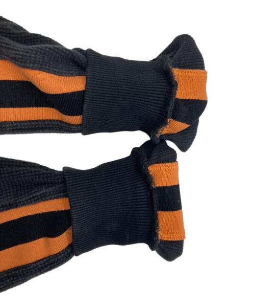 DOLCE & GABBANA（ドルチェ＆ガッバーナ）DOLCE & GABBANA (ドルチェ＆ガッバーナ) フードレイヤードDGパッチパーカー　ドルチェ＆ガッバーナ　G9KT1Z/G7NBD ブラック×オレンジ サイズ:44の古着・服飾アイテム