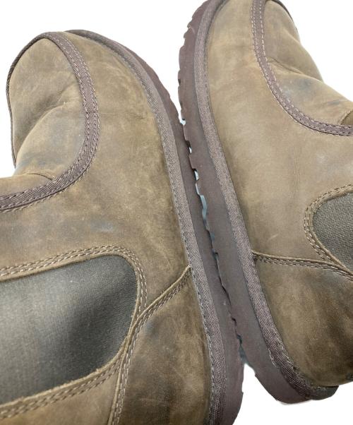 UGG（アグ）UGG (アグ) サイドゴアシューズ　アグ ブラック サイズ:28の古着・服飾アイテム