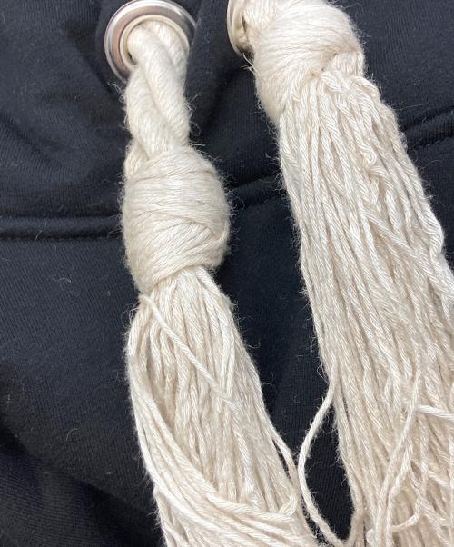 OUAT（オーユーエーティー）OUAT (オーユーエーティー) SQUARE HOODIE/オーユーエーティー/20AW ブラック サイズ:3の古着・服飾アイテム