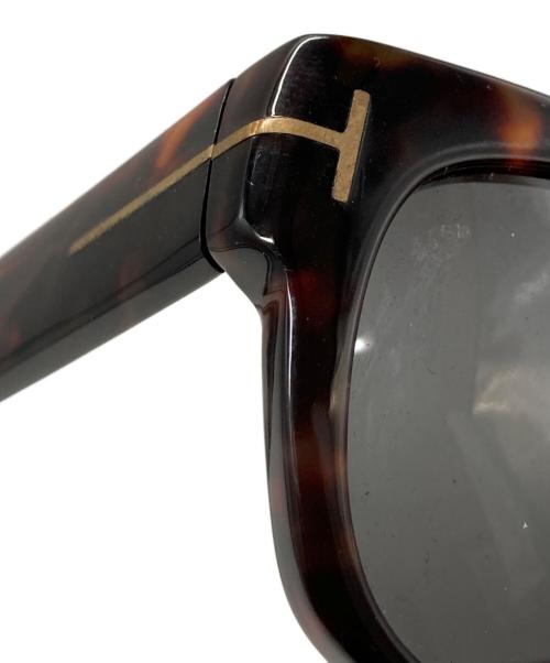 TOM FORD（トムフォード）TOM FORD (トムフォード) CARYサングラス/トムフォード/TF58-182 ブラック×ブラウン サイズ:SIZE 不明の古着・服飾アイテム